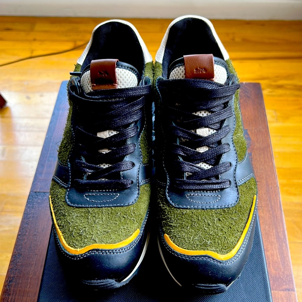 UNISEX COACH SHOES ➡️ LIKE NEW!
